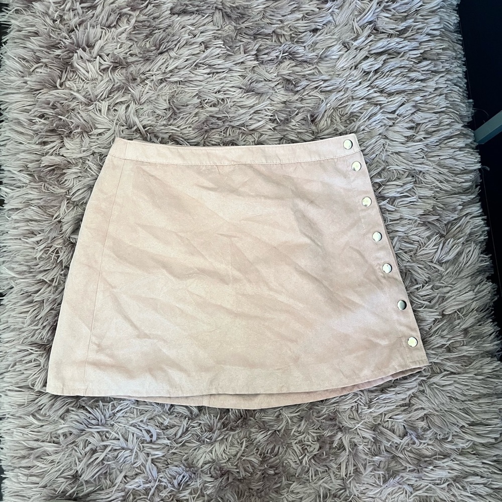 Suede pink skirt